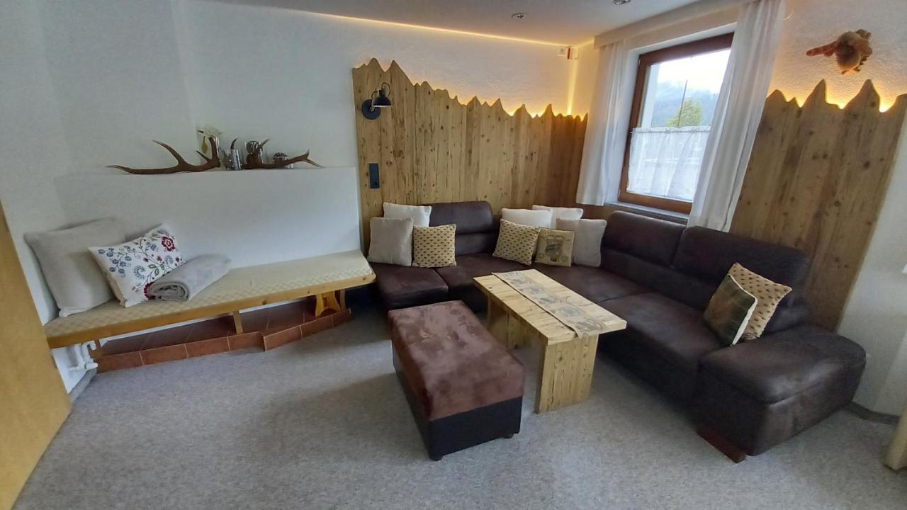Alpineas Apartment Лойташ Екстериор снимка