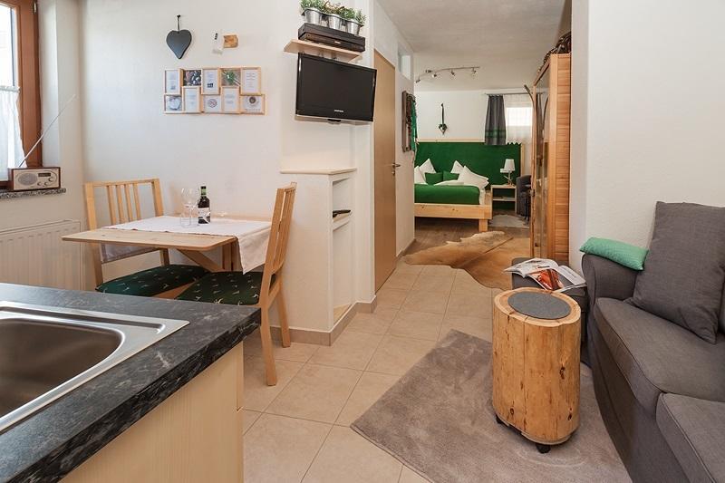 Alpineas Apartment Лойташ Стая снимка