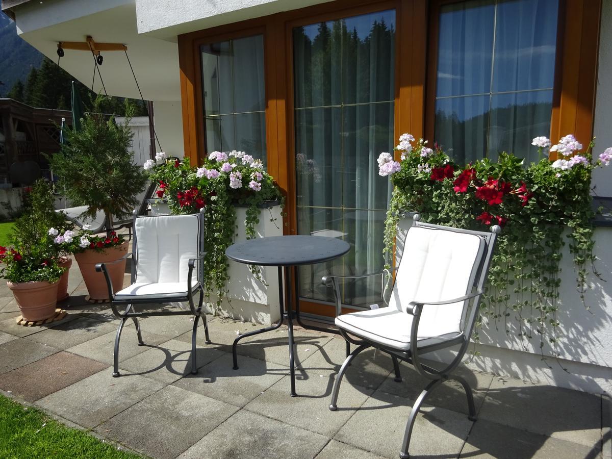 Alpineas Apartment Лойташ Екстериор снимка
